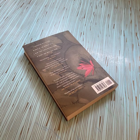 The God of Small Things by Arundhati Roy - Paperback - Picture 3 of 11